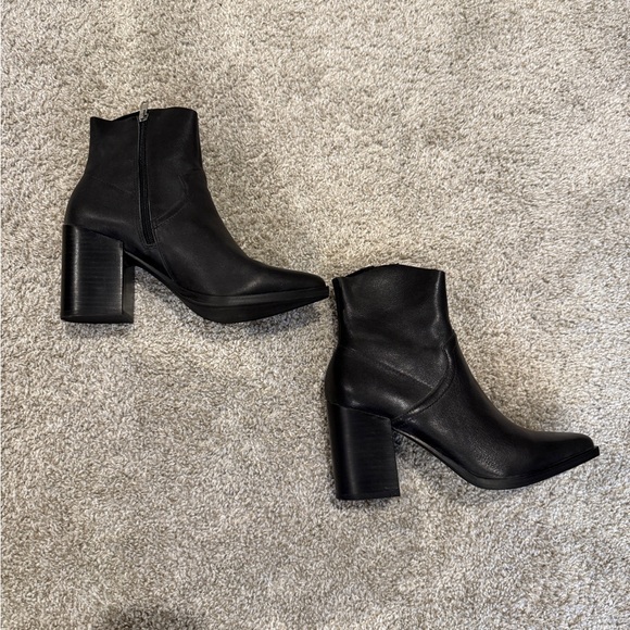 Steve Madden Shoes - Steve Madden 3” Black Ankle Booties with Chunky Heel
